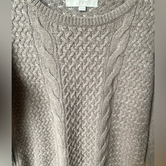 Ann Taylor LOFT Brown Taupe Wool Blend Cable Knit Pullover Sweater M - Picture 6 of 10